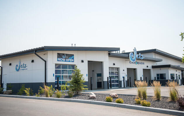 Front view of Jetz Car Wash shop