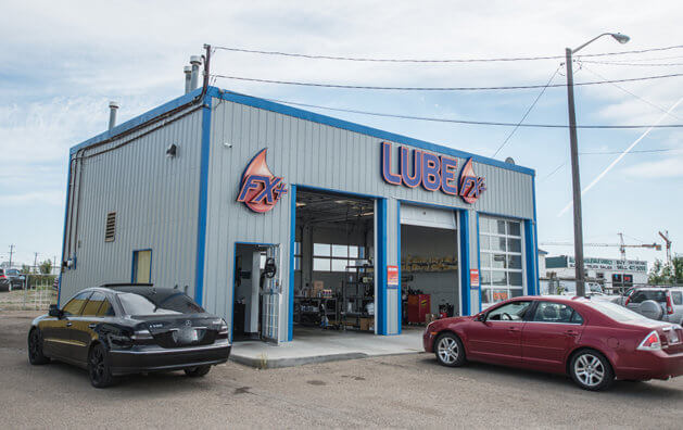Lube FX Plus bay's entrances.