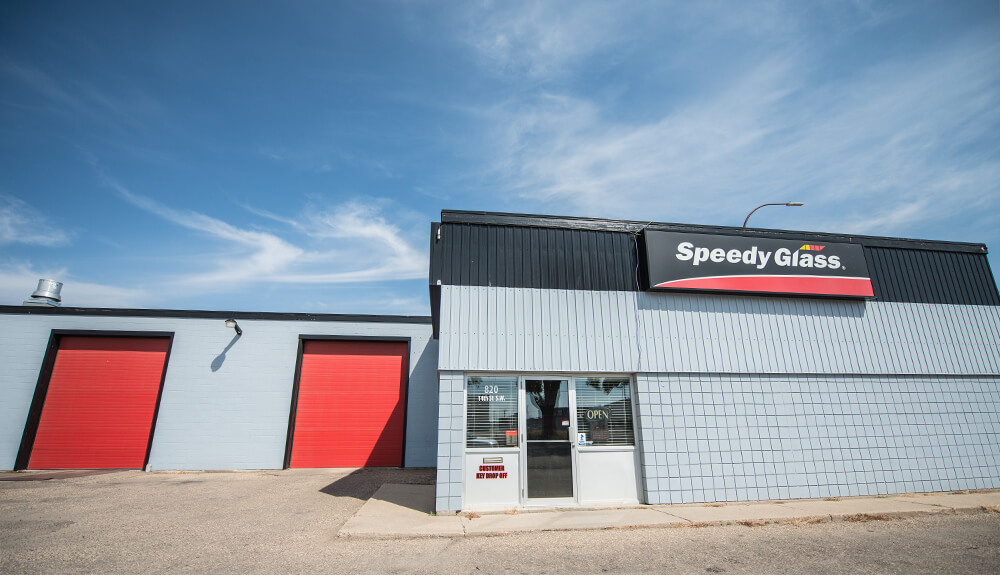 Speedy Glass Medicine Hat, AB T1A 4W1 Auto Glass BeepForService