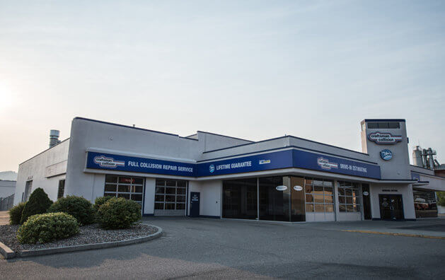 Outside view of Craftsman Collision Vernon shop