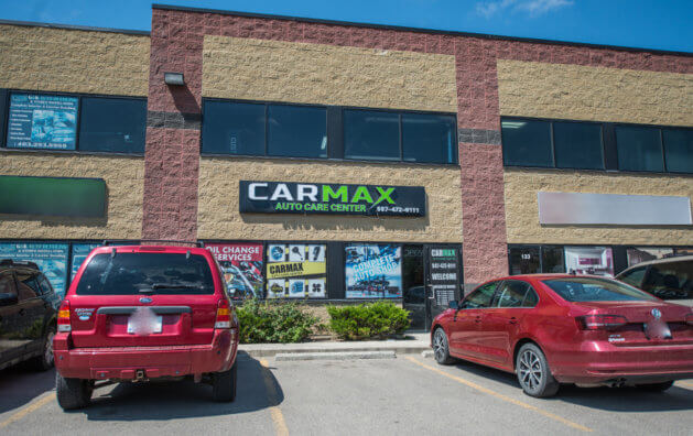 Frontis view of Carmax Auto Care Center
