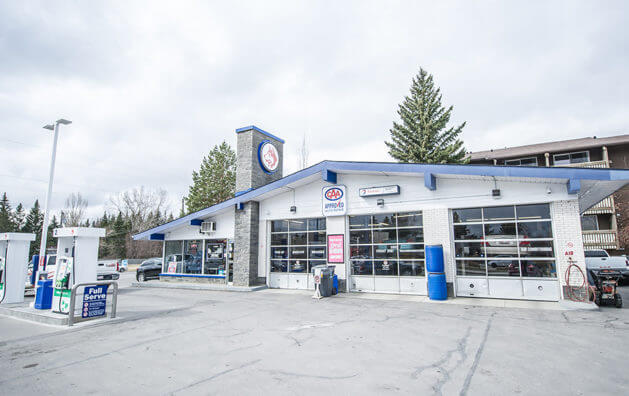 Lakeview Husky auto repair shop in Calgary Lakeview community off Crowchild Trail South