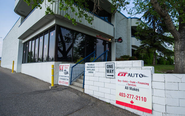 Outside view of GT Auto shop.