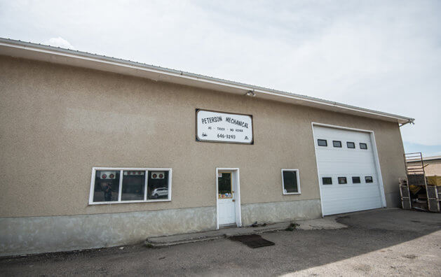 Frontis view of Peterson Mechanical shop in Nanton, AB